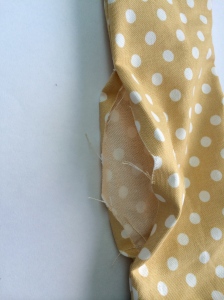 The 20 cm opening in the lining